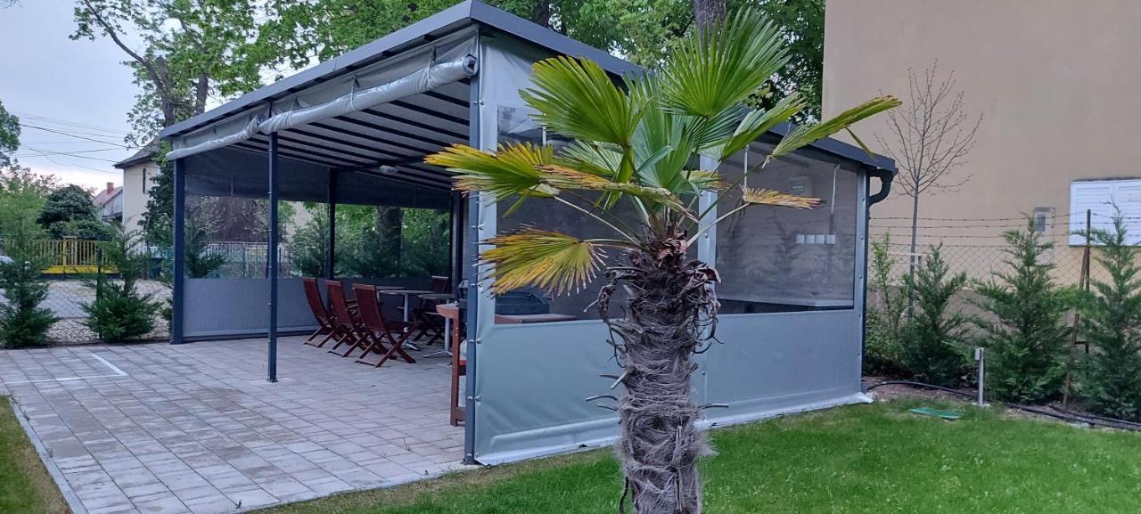 Anna Villa Fuered Boutique Rooms بالاتونفوريد المظهر الخارجي الصورة