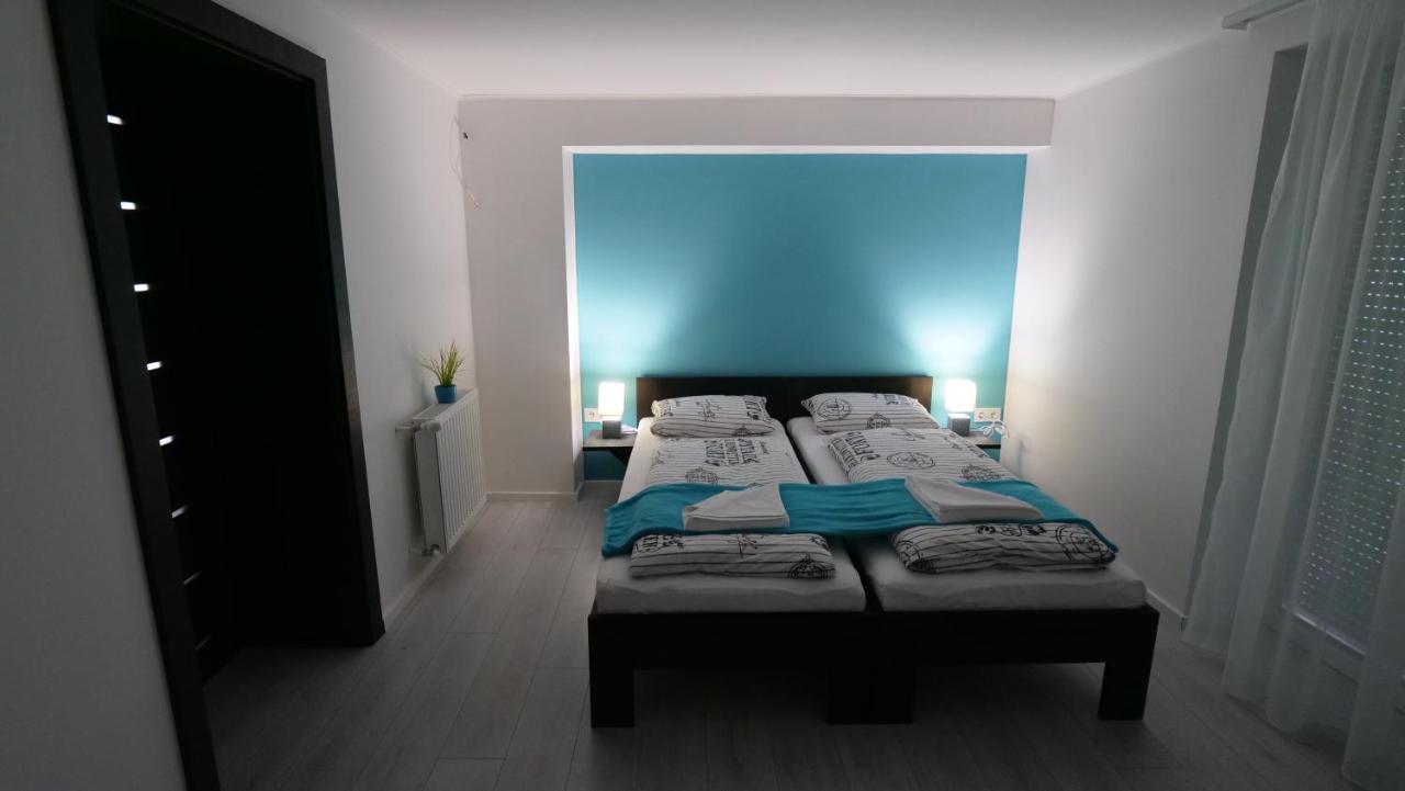Anna Villa Fuered Boutique Rooms بالاتونفوريد المظهر الخارجي الصورة